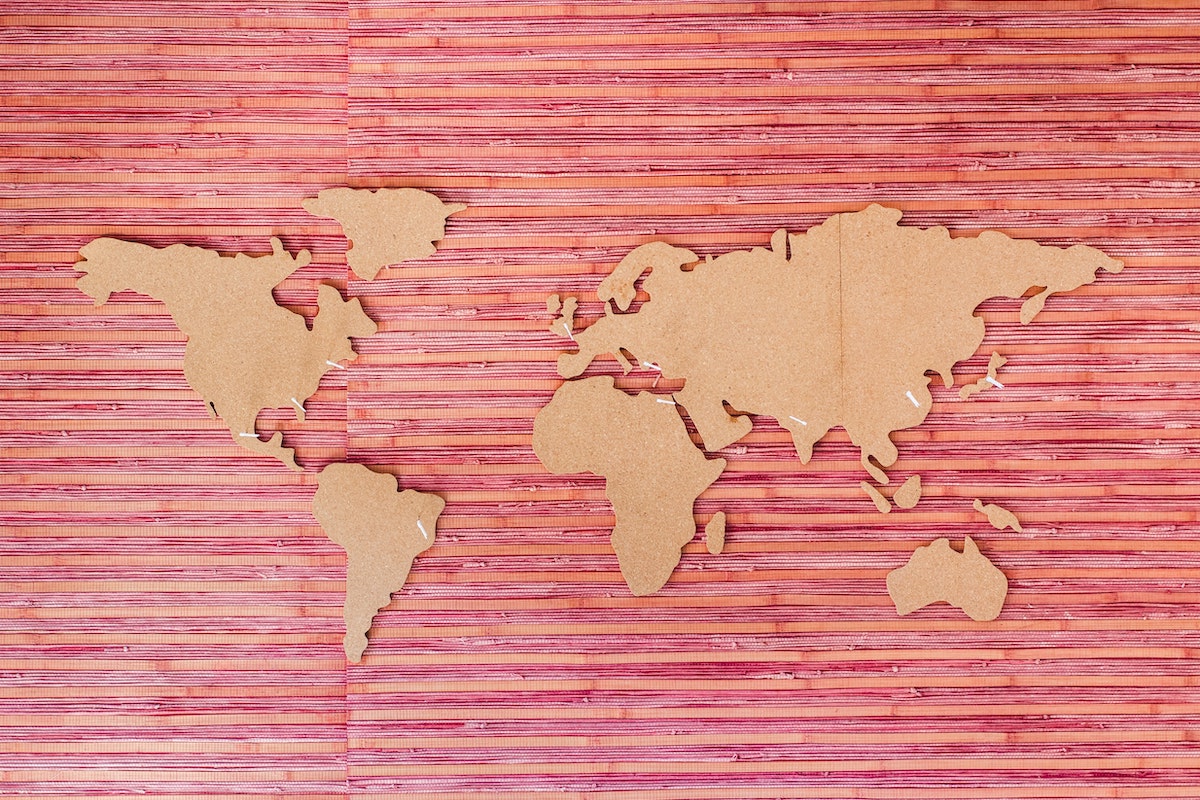 Global Value Chain Governance in the MNE: A Dynamic Hierarchy Perspective