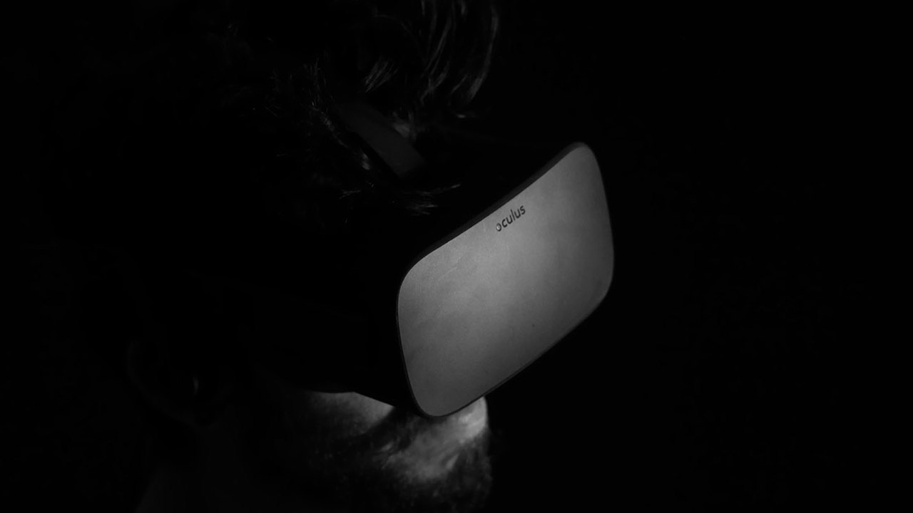 Digital Artifacts and VR Technology