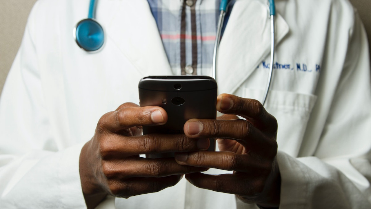Value Impedance and Dynamic Capabilities: The Case of MedTech Incumbent-Born Digital Healthcare Platforms